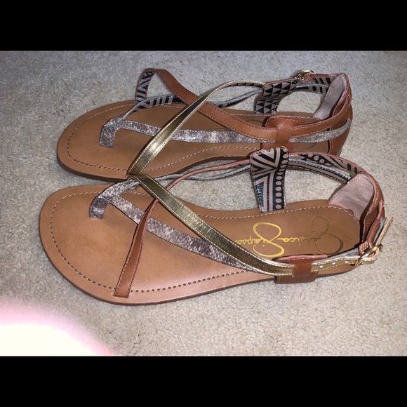 Jessica Simpson 8.5 Strappy Sandal - Picture 2 of 4